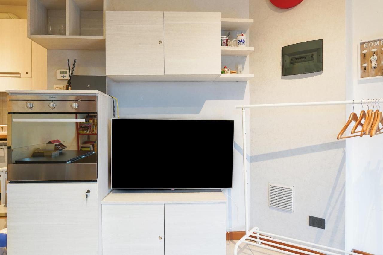 Residenza Papa Milano Apartment Rozzano Exterior photo